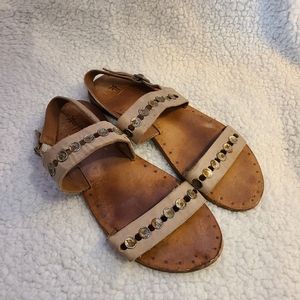 Frye - Ally 2 - Band Hammer Studded Leather Sandals